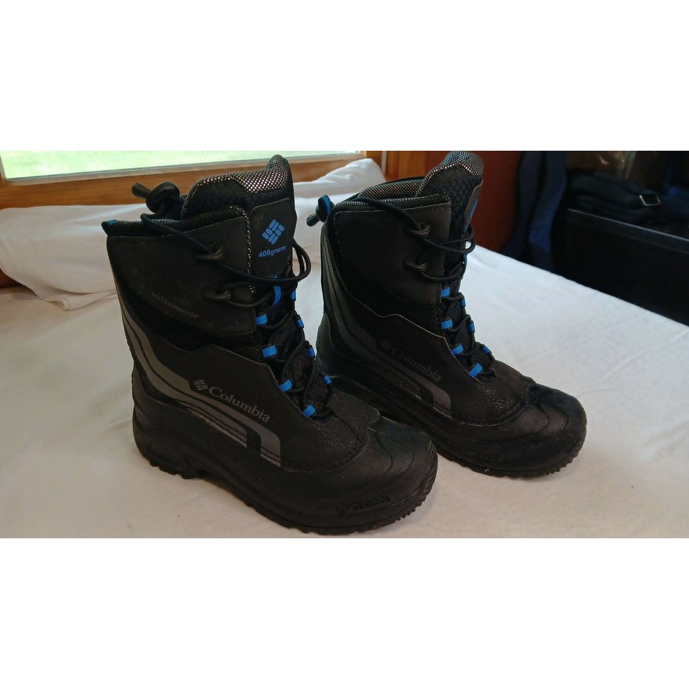 Columbia Big Boys Size 5 Insulated Waterproof Winter Boots Black Blue BY5955-010